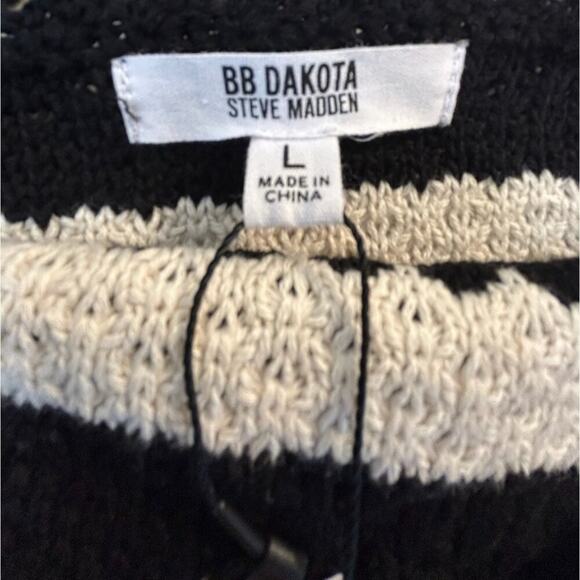 BB DAKOTA Women's Canary Island Top, Black/White Stripped Size Large NWT - Picture 5 of 9